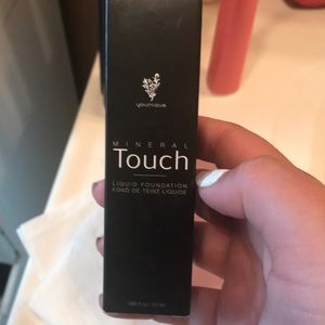 Brand new Younique liquid foundation!